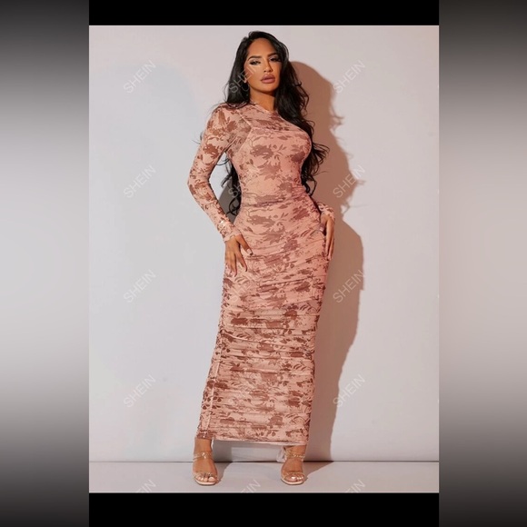 SHEIN SXY Floral Print Ruched Mesh Dress & Liner Cami Dress - Picture 4 of 7